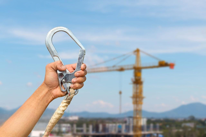 Safety belt lock in Hand